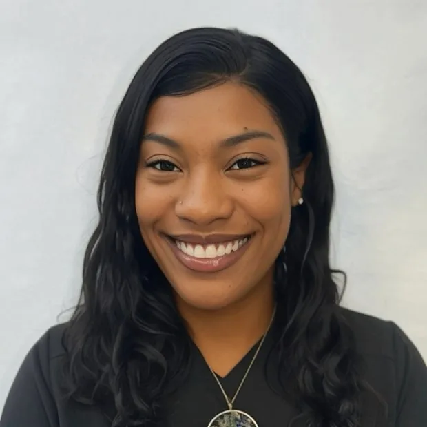 Brianna, Massage therapist